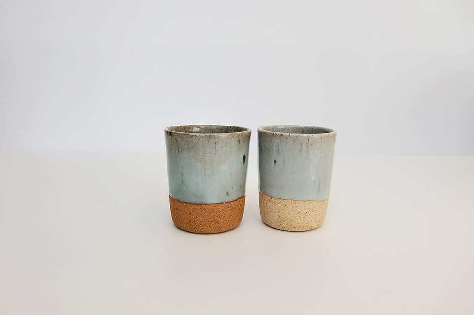 1015シリーズ左が15%、右が10%含有率の違いで色が異なる