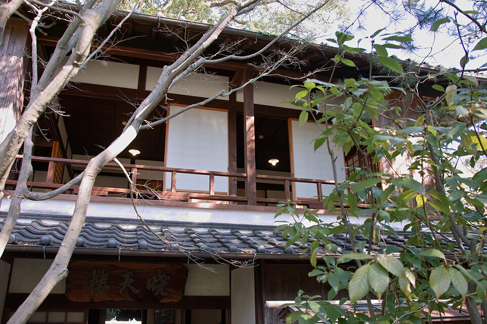 2階に隠れ座敷があった暁天楼